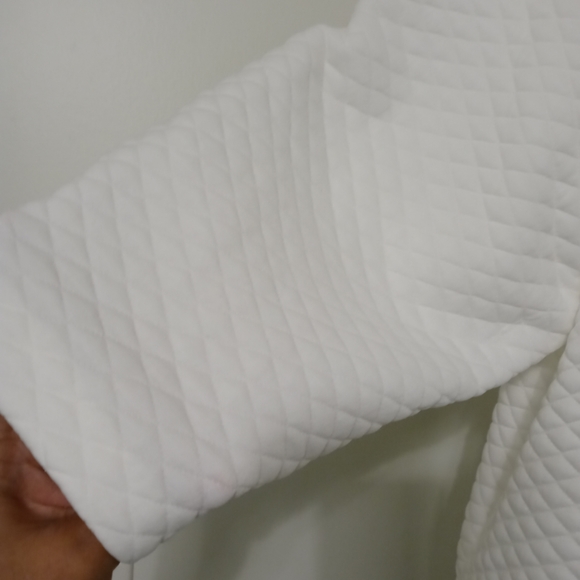 Winter White Quilted Jacket - Picture 2 of 4